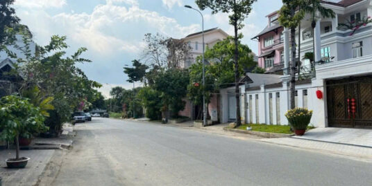 🌿 CHỦ NHÀ KẸT TIỀN BÁN GẤP LÔ ĐẤT BIỆT THỰ RẺ NHẤT THẢO ĐIỀN –Q2 HCM . MT  ĐƯỜNG 20M