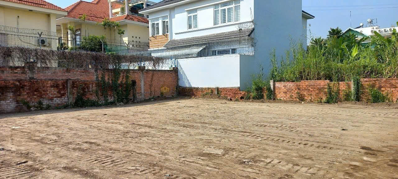 ❌ ĐƠN GIÁ 113 TRIỆU/m2 – ĐẤT QUẬN 2 ✅ BÁN ĐẤT VILLA QUẬN 2 1. Nền đất Lê Hữu Kiều, BTT Quận 2