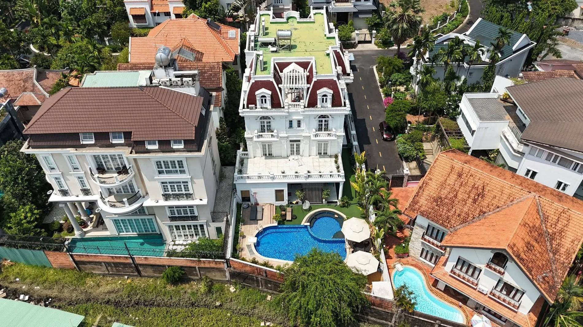 BÁN CĂN Dinh Thự 146E6 Nguyễn Văn Hưởng, Khu Thảo Điền 1, P. Thảo Điền, Quận 2